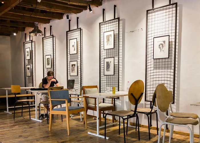 旅馆 Destil 地拉那